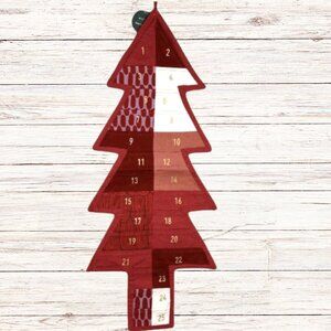 Advent Calendar West Elm + Marimekko Linen Cotton Christmas Tree